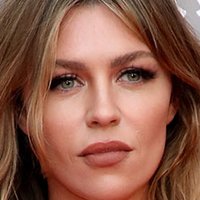 Abbey Clancy Nue