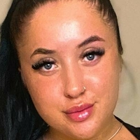 abby-mae Nue