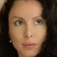 Abigail Abton Nue