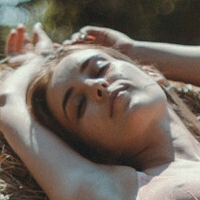 Adela Patrascan Nue