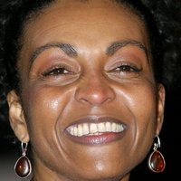 Adjoa Andoh Nue