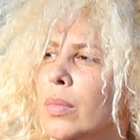 Afida Turner Nue