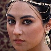 Afsaneh Dehrouyeh Nue