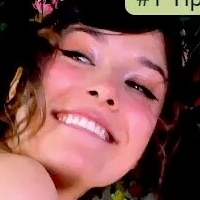 Agostinha_Red Nue