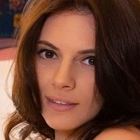 Aleksandrina Nue