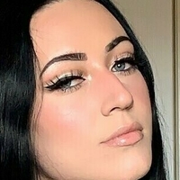 Alexandriafoxbaby Nue
