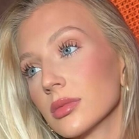 Alexis Clark Nue