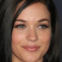 Alexis Knapp Nue