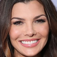 Ali Landry Nue