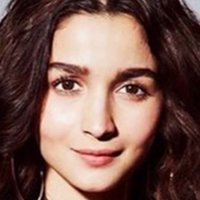Alia Bhatt Nue