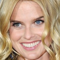 Alice Eve Nue