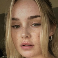 Alice Kristiansen Nue