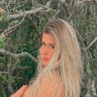 Aline Novak Nue