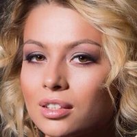 Alisa Moor Nue