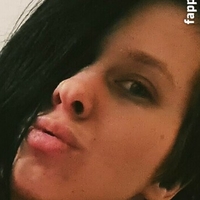 alittlebitpsycho98 Nue