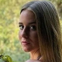 Amanda Berecz Nue