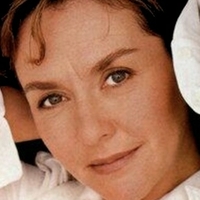 Amanda Burton Nue