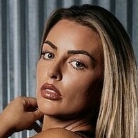 Amanda Rose Saccomanno Nue