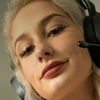 Amber Austin Nue