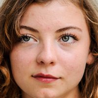 Amber Bongard Nue