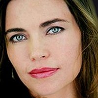 Amelia Heinle Nue