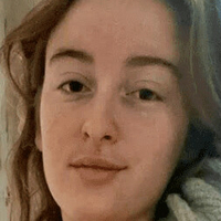 Amelia Wetangel Nue