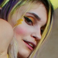 Amelie Weed Nue