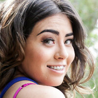 Amina Allure Nue