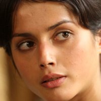 Amrita Acharia Nue