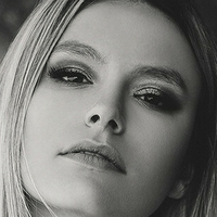 Ana Miranda Nue