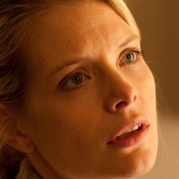 Andrea Lowe Nue