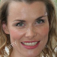 Andrea Luedke Nue
