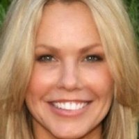 Andrea Roth Nue