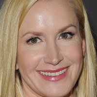 Angela Kinsey Nue