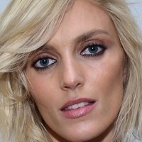 Anja Rubik Nue