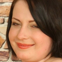 Anna Beck Nue