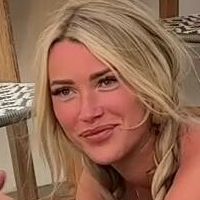 Annabella Sinclair Nue