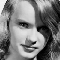 Anne Francis Nue