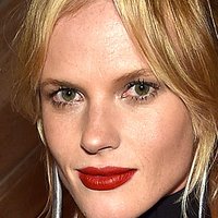 Anne Vyalitsyna Nue
