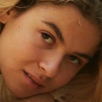 Anya Nigriv Nue