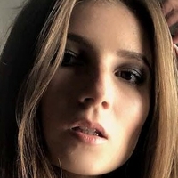 Anya Stark Nue