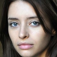 Ariadna Cabrol Nue