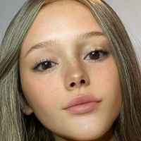 Ariana Greene Nue
