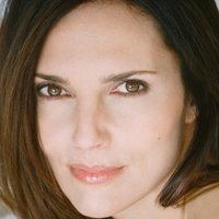 Ashley Laurence Nue