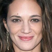 Asia Argento Nue