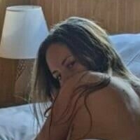 Ava Saint Nue