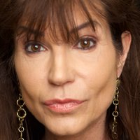 Barbara Anne Klein Nue