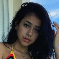 Beca Barreto Nue