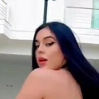 Bella Angel Dezoitou Nue