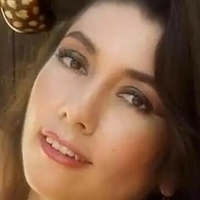 Bella De La Vega Nue